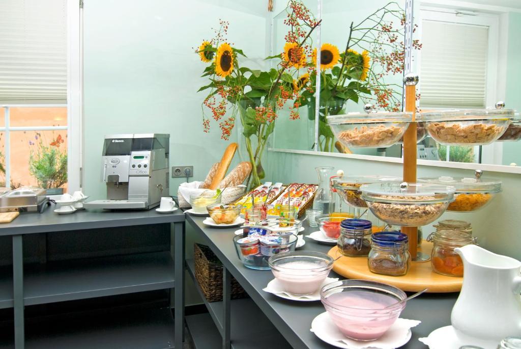 דיסלדורף Hotel Am Schwan מראה חיצוני תמונה